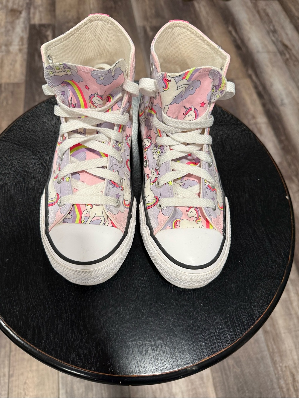 Converse Kids High-Top Sneakers in Pink Unicorn Neon Print